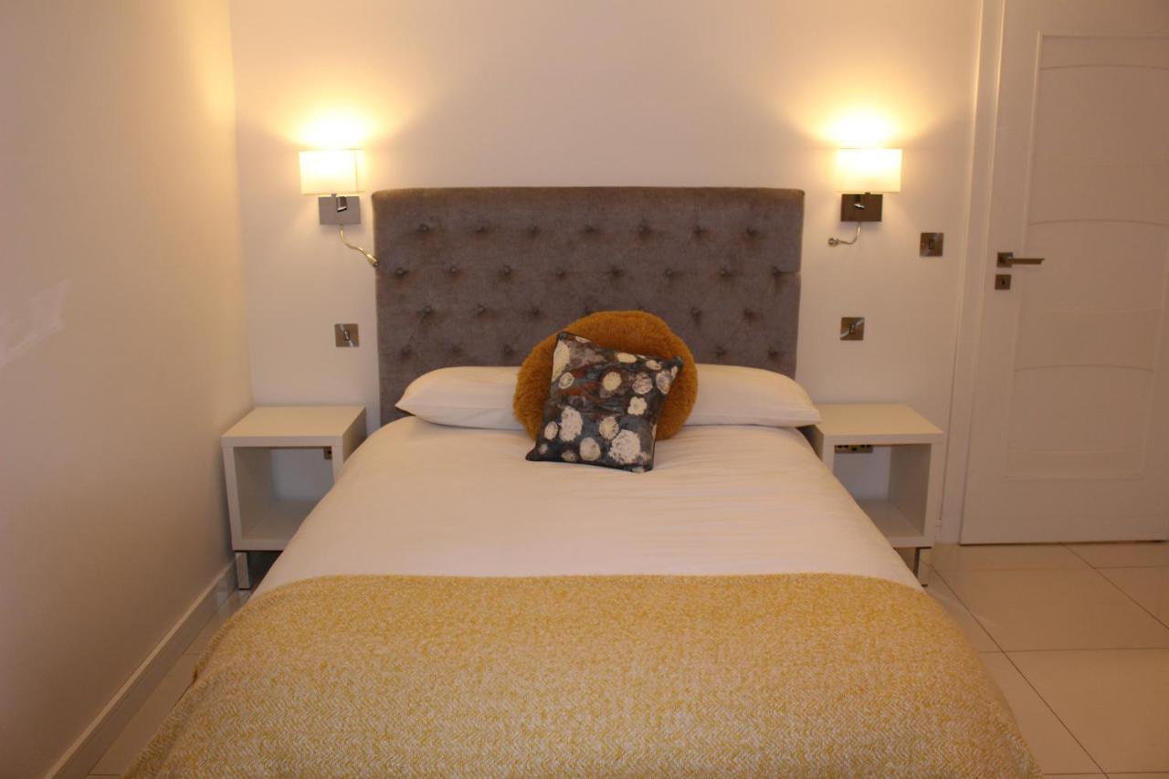 Blossom Lane Apartment Woodford  Zewnętrze zdjęcie
