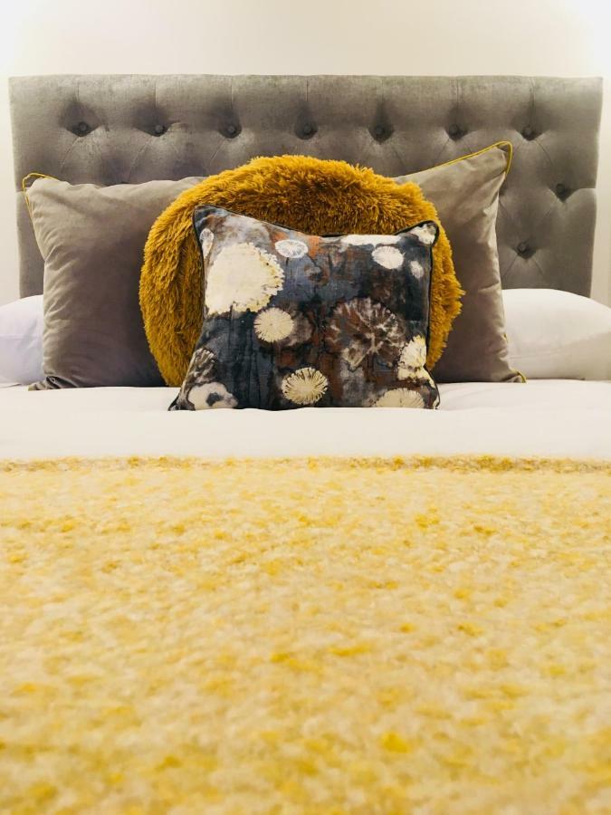 Blossom Lane Apartment Woodford  Zewnętrze zdjęcie